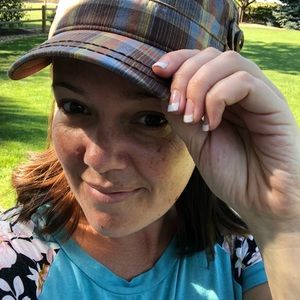 Meet your Posher, Pam